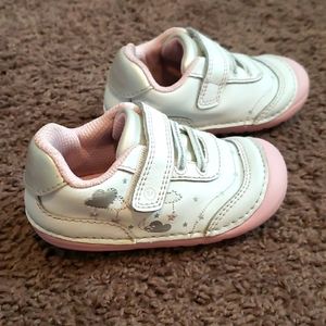 2/$15 Baby girl's Stride Rite shoes size 6